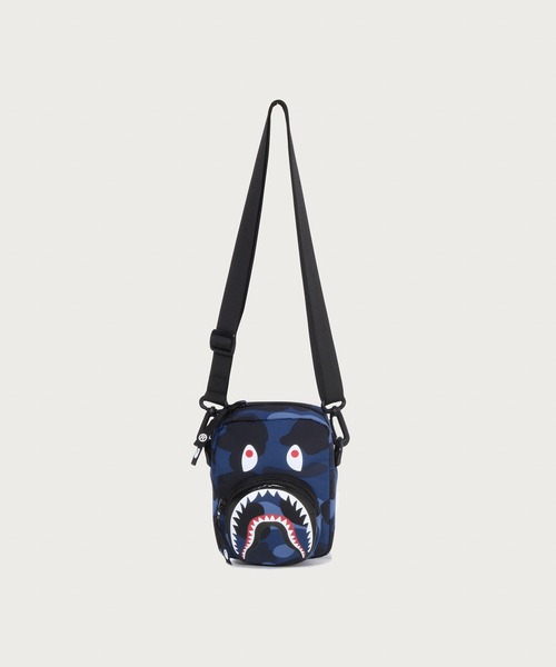 A BATHING APE（アベイシングエイプ） ハンドバッグ COLOR CAMO SHARK 