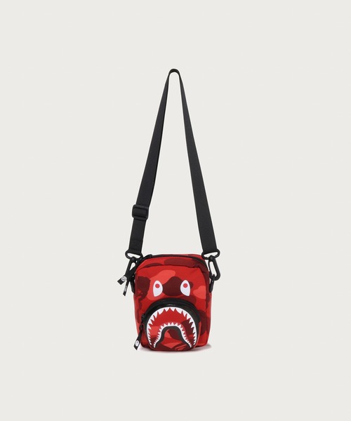 A BATHING APE（アベイシングエイプ） ハンドバッグ COLOR CAMO SHARK
