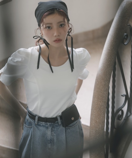 tシャツ パワーショルダービジュープルオーバー レディース