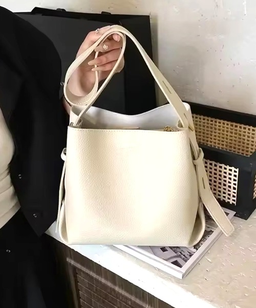 まなみさん私物 エイミー eimy スクエアバッグ ショルダーバッグ バッグ eimy istoire - まなみさん私物 エイミー eimy スクエアバッグ