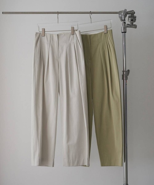 anuke（アンヌーク） パンツ anuke Twill Loose Pants レディース
