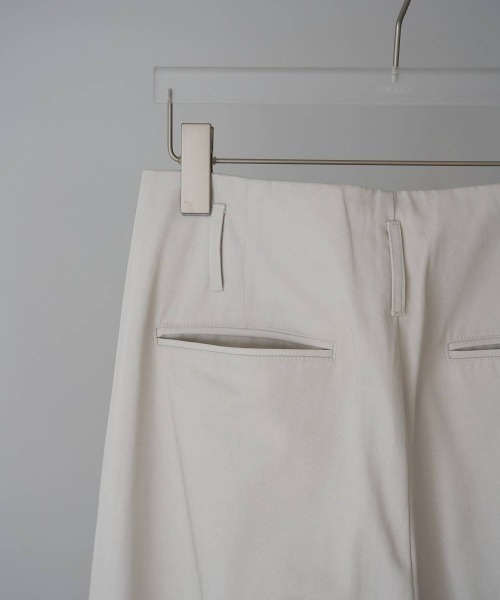 anuke（アンヌーク） パンツ anuke Twill Loose Pants レディース