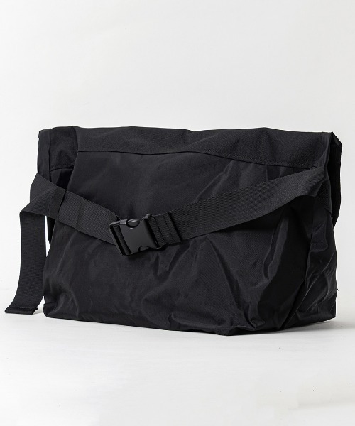 ※こじろう　トラックメッセンジャーバッグ レザー ショルダー 黒 KLON（クローン） ショルダーバッグ バッグ KLON BIG MESSENGER BAG