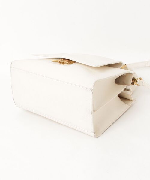 CHARLES ＆ KEITH（チャールズ&キース） 「CHARLES & KEITH