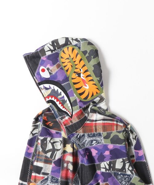 A BATHING APE（アベイシングエイプ） パーカー CRAZY PATCH SHARK