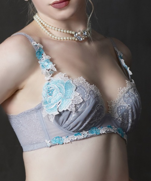 Dolce Fiora ブラジャー ショーツセット 「しっかり美胸ブラ