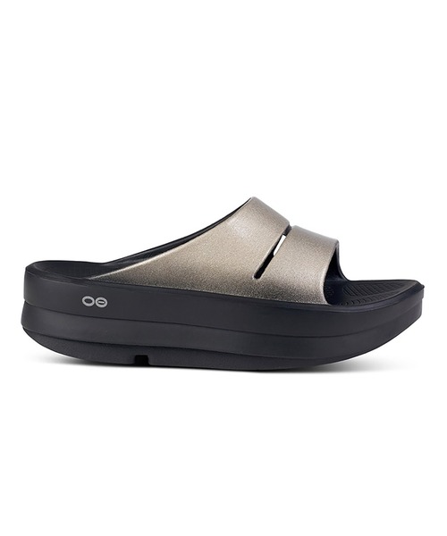 ウーメガウーアールクス☆w7EU38 OOFOS（ウーフォス） サンダル OOFOS OOmega OOahh Luxe（ウーフォス