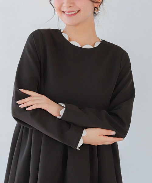 Fit more（フィットモア） スカラップネックペプラムトップス