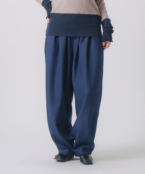 WHYTO パンツ 「WHYTO. / ホワイト」タックデザイントラウザー