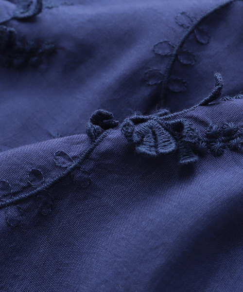 crinkle スラックス パンツ 「crinkle crinkle」 3D embroidery