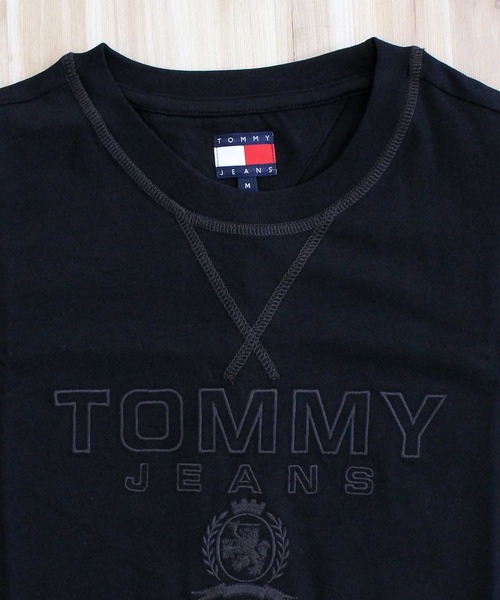 トミー ヒルフィガー TJM リラックス トーナル クレスト Tシャツ TOMMY HILFIGER tシャツ TJM リラックス トーナル クレスト T