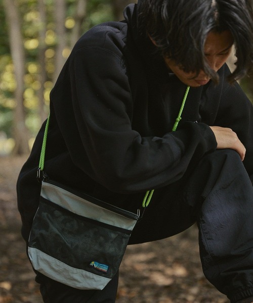 「Franklin Climbing」 ショルダーバッグ ONE SIZE ブラック メンズ
