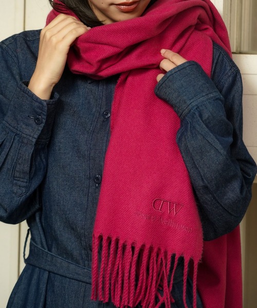 Daniel Wellington（ダニエルウェリントン） マフラー ストール ロゴ