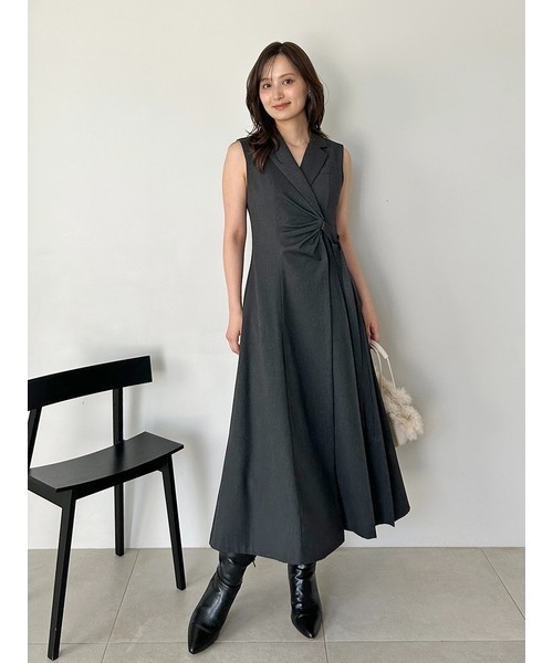 【最安値】snidel Sustainableサイドプリーツテーラードワンピース SNIDEL（スナイデル） ワンピース Sustainableサイドプリーツ