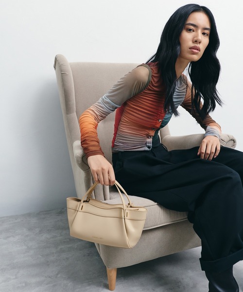 CHARLES ＆ KEITH（チャールズ&キース） トートバッグ Clarice