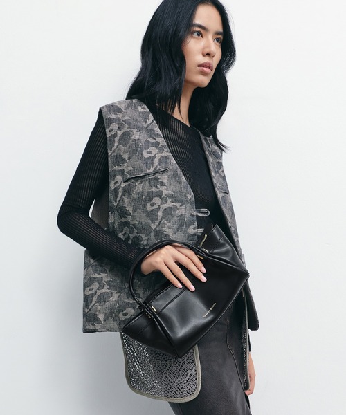 CHARLES ＆ KEITH（チャールズ&キース） トートバッグ Clarice 