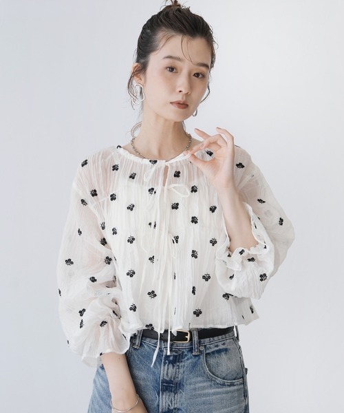 Yeoun ブラウス シャツ 夏 花柄刺繍シャーリングリボンシアーブラウス 