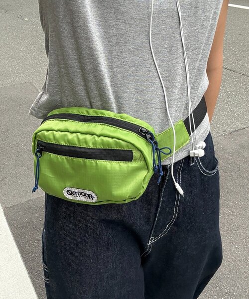 C.P. COMPANY（シーピーカンパニー） ウエストポーチ ACC BAG IN NYLON