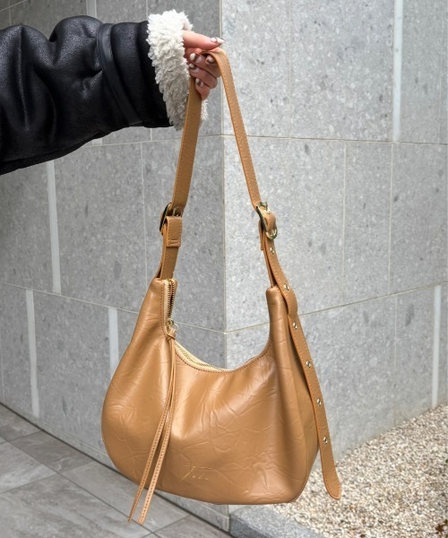 INDUBITABLY プリーツショルダーバッグ　美品 HaL 倉敷産帆布×姫路レザー プリーツショルダーバッグキナリ