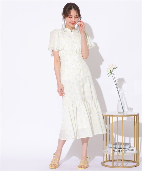 Swingle ワンピース スモールフラワーラッフルフリルスリーブ