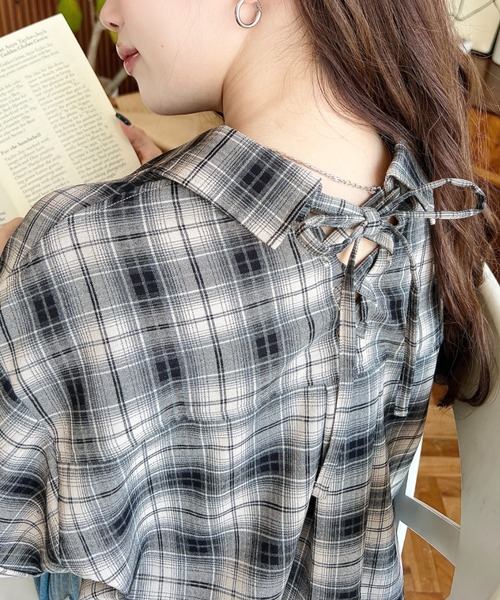 moment+ ブラウス シャツ 後ろ編み上げ半袖チェックシャツ レディース