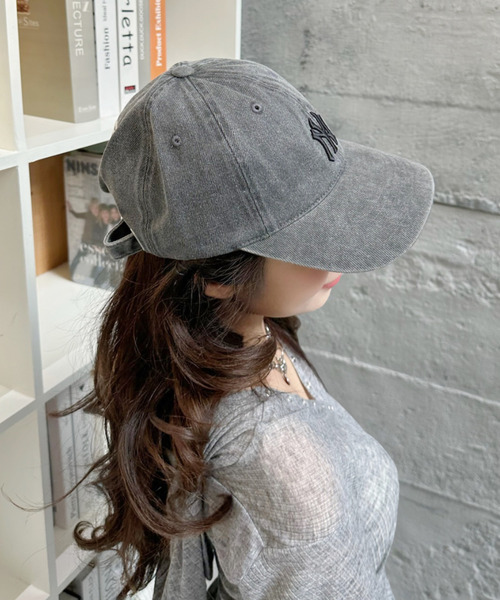 【新品】MLB KOREA ダメージキャップ　ダークグレー MLB Korea キャップ 帽子 「MLB Korea/エムエルビーコリア