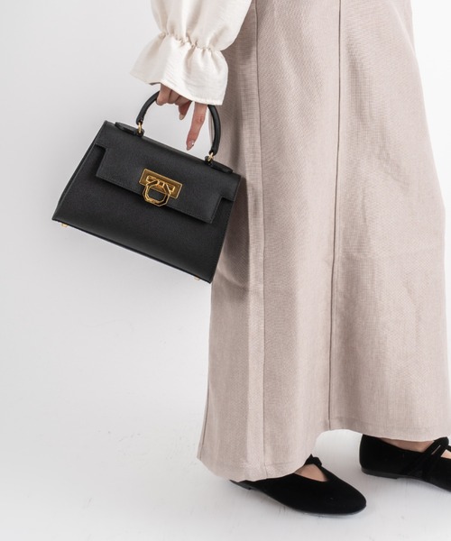 CARBOTTI（カルボッティ） ショルダーバッグ バッグ 「CARBOTTI