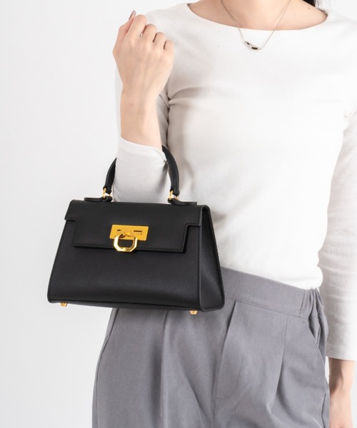 CARBOTTI（カルボッティ） ショルダーバッグ バッグ 「CARBOTTI