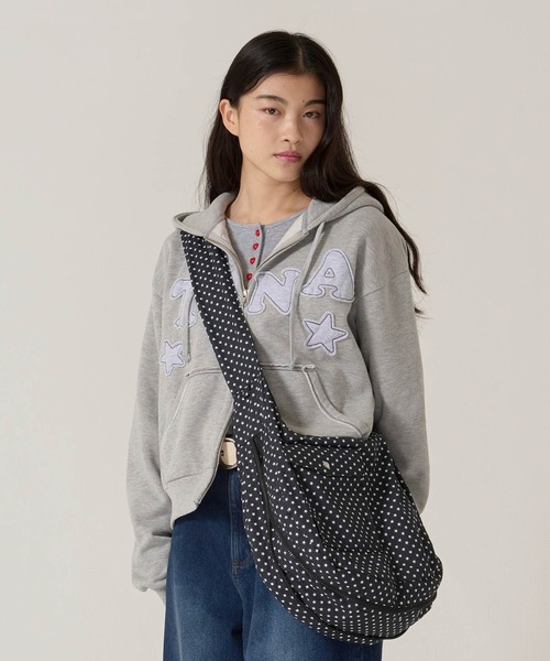 TINA：JOJUN（ティーナジョジュン） ショルダーバッグ バッグ マチ付き