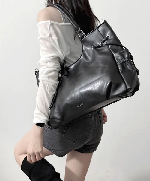 FREE STYLISTS ショルダーバッグ バッグ 「スターチャームY2K 」2WAY