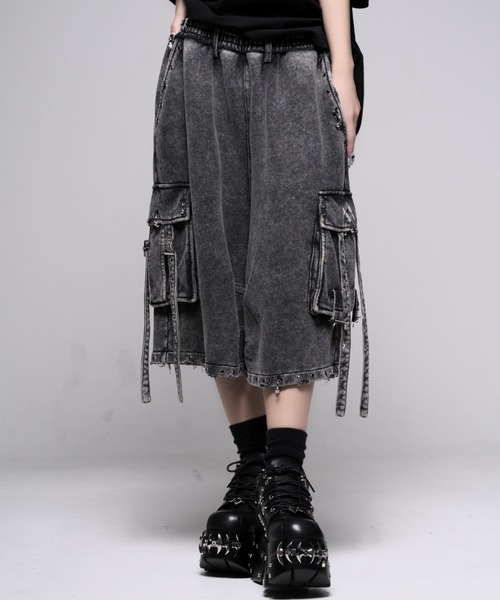 REFLEM レフレム　ハーフパンツ　地雷　ショートパンツ　カーゴパンツ　光沢 REFLEM（レフレム） ワイドパンツ ハーフパンツ パンツ 短パン