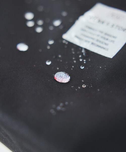 「KiU」 2WAYバッグ ONE SIZE ベージュ レディース_画像4