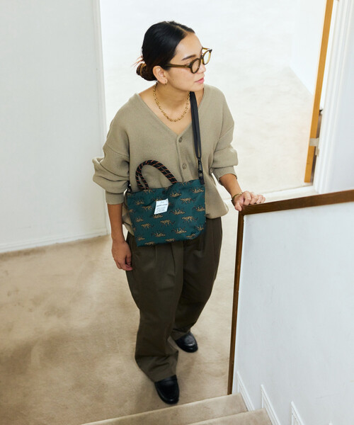 「KiU」 2WAYバッグ ONE SIZE ベージュ レディース_画像5