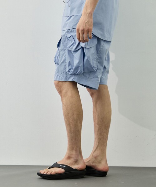 パンツ 「and wander/アンドワンダー」multi pocket short pants メンズの画像