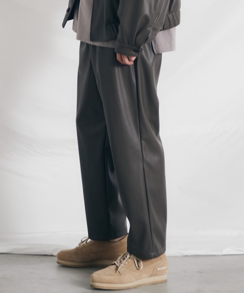 パンツ FAKE LEATHER TROUSERS -2021 S/S 2nd COLLECTION- :53369592 パンツ FAKE LEATHER TROUSERS -2021 S/S 2nd COLLECTION- :53369592