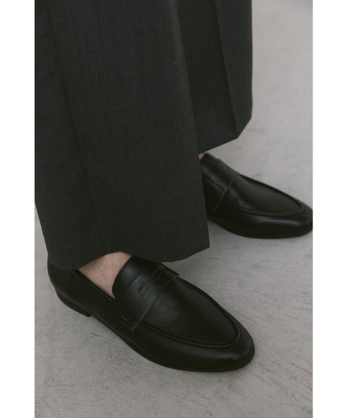  オンオフ問わず使える*ベーシック/コインローファー un/neu ローファー ベーシックコインローファー / シンプル