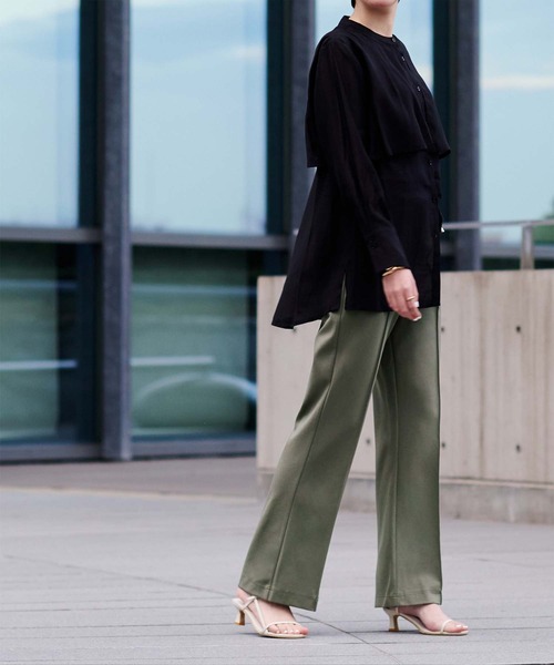 ur's（ユアーズ） パンツ センターピンタックフレアパンツ レディース