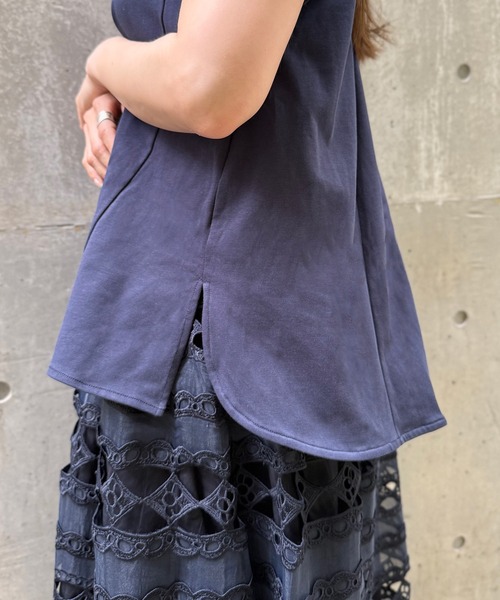 Chesty（チェスティ） tシャツ フラワーモチーフTシャツ レディース