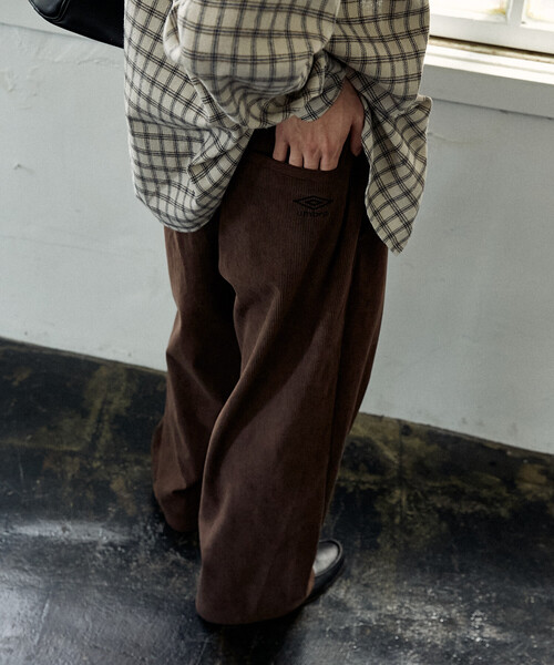umbro（アンブロ） パンツ CORDUROY EASY PANTS/コーデュロイイージー