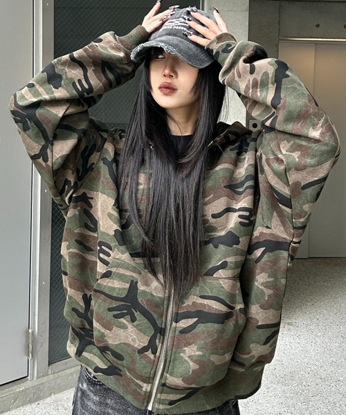 【美品】グラッドニュース  迷彩柄  ミリタリー 長袖 パーカー GLAD NEWS - 【美品】グラッドニュース 迷彩柄 ミリタリー 長袖