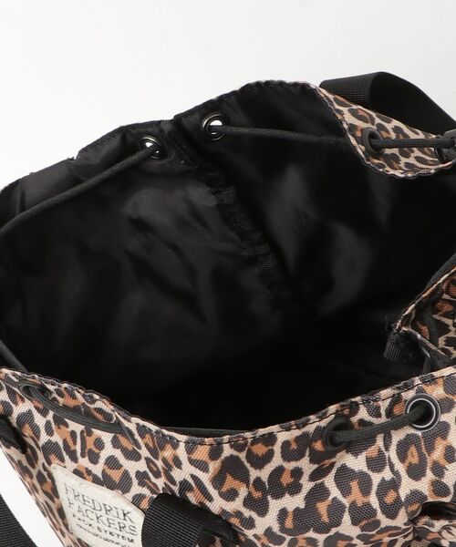 「FREDRIK PACKERS」 2WAYバッグ FREE ベージュ レディース_画像4