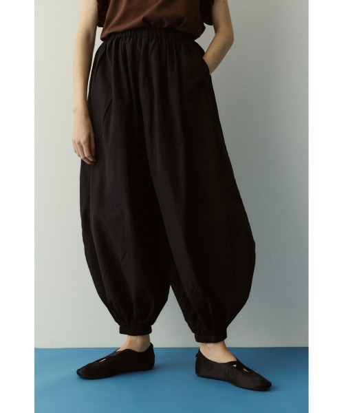 HeRIN.CYE スラックス パンツ Nylon balloon pants / ナイロンバルーン