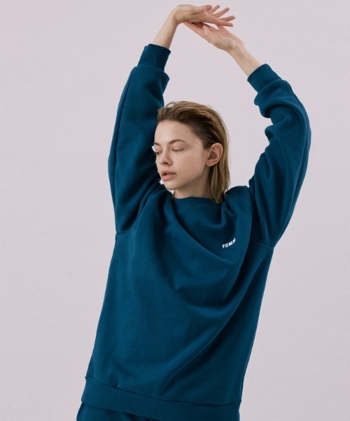☆FCMM☆ CLUB ESSENTIAL SWEATSHIRT 男女兼用 大人気 FCMM トレーナー スウェット CLUB ESSENTIAL SWEATSHIRT/クラブ