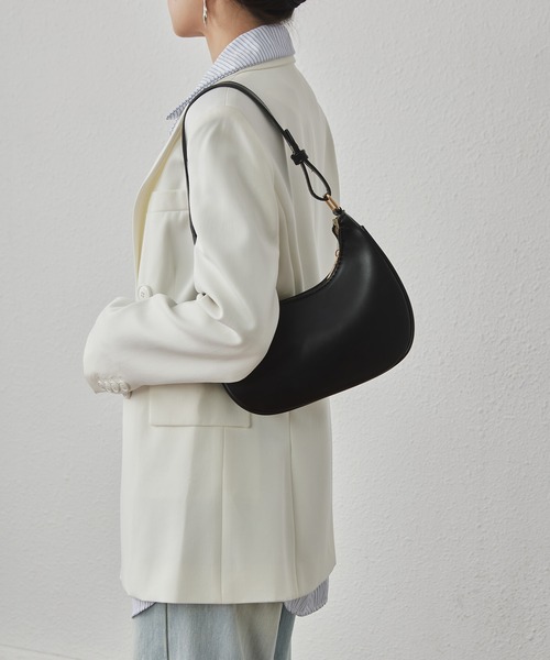 LA VORAGINE（ラ ヴォラジネ） ショルダーバッグ バッグ ハーフムーン