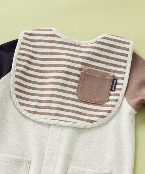 COMME CA ISM スタイ よだれかけ 「リバーシブル」ロゴプリント