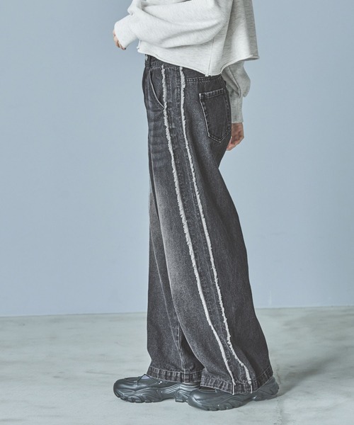 LAKOLE ジーンズ デニム デニムパンツ サイドラインフリンジデニム