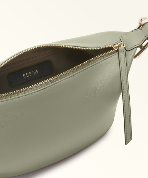 セール❣️ 【7/27まで出品】美品✨FURLAフルラ ショルダー ヌヴォラS FURLA Furla フルラ ショルダーバッグ NUVOLA ヌヴォラ WB01337