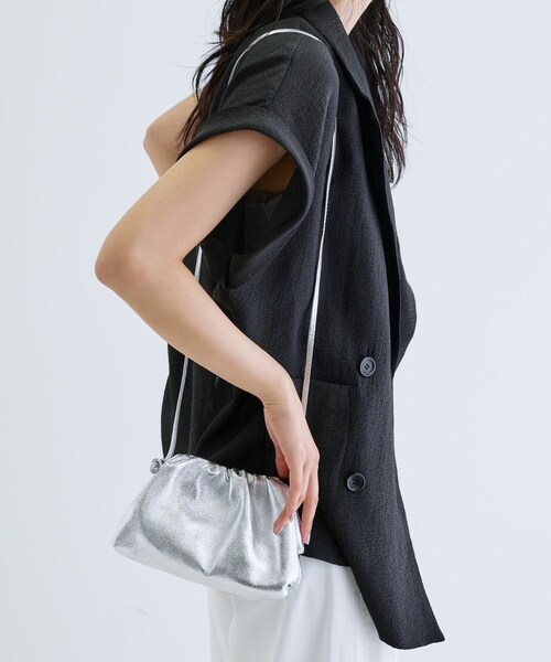 Gucci マルチクリスタルスニーカーほぼ新品　37サイズ　値下げ中‼️ Gucci マルチクリスタルスニーカーほぼ新品 37サイズ 値下げ中‼️