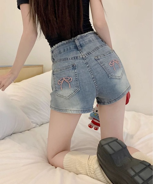 ジーンズ デニム デニムパンツ リボン刺繍ホットパンツ レディース