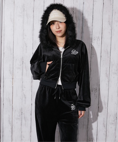 パーカー 「ファーフード×ベロア素材」レディース ジップパーカー